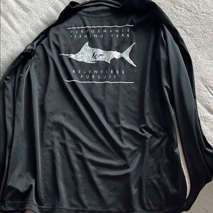 Columbia Black Long-Sleeve Shirt